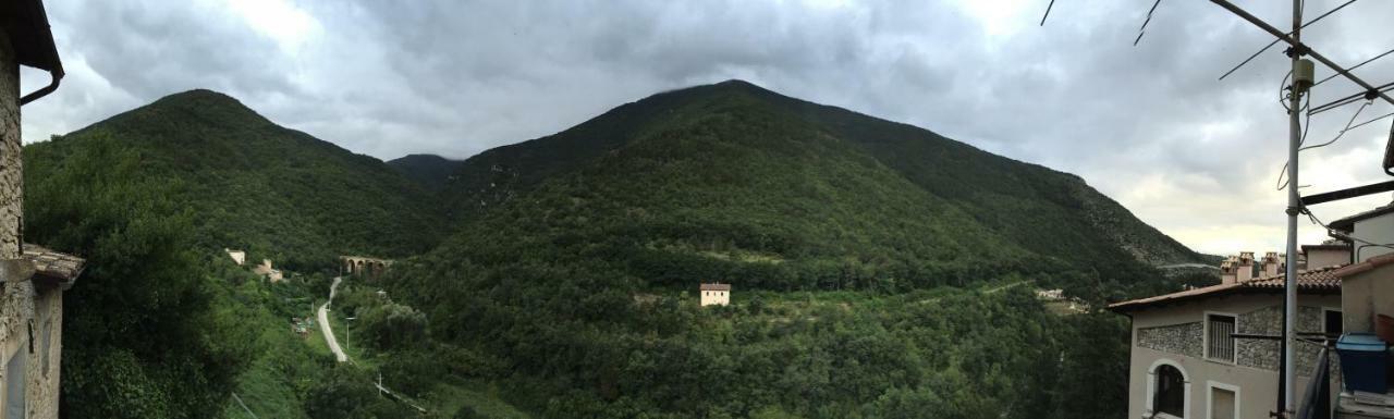 Casa Ai Piedi Della Riserva Naturale Pettorano sul Gizio ภายนอก รูปภาพ
